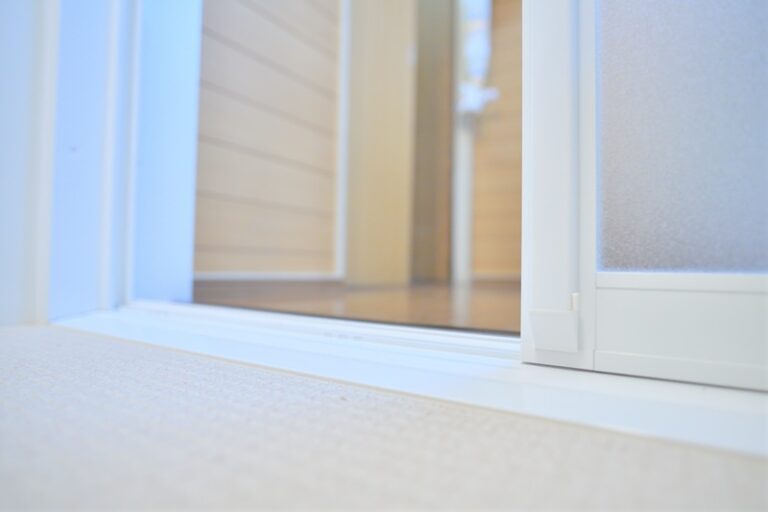 段差解消してお風呂の入口をフラットにした事例