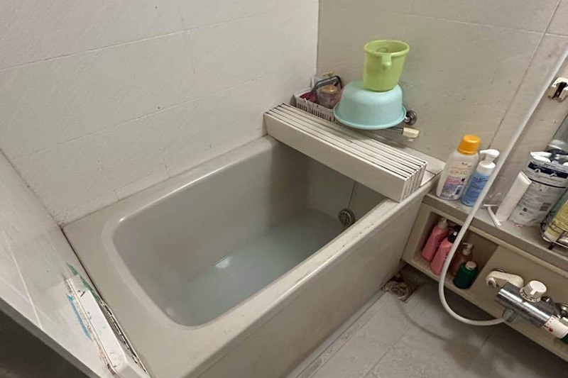 工事前の浴室の様子を写した写真
