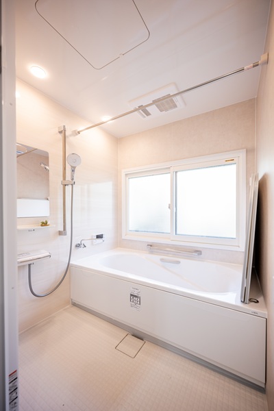 浴室の床材変更